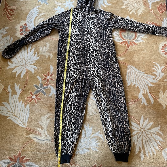 NICK & NORA Sz Medium Cheetah Print Hooded One Piece PJs Onesie Front Zip - Picture 5 of 7